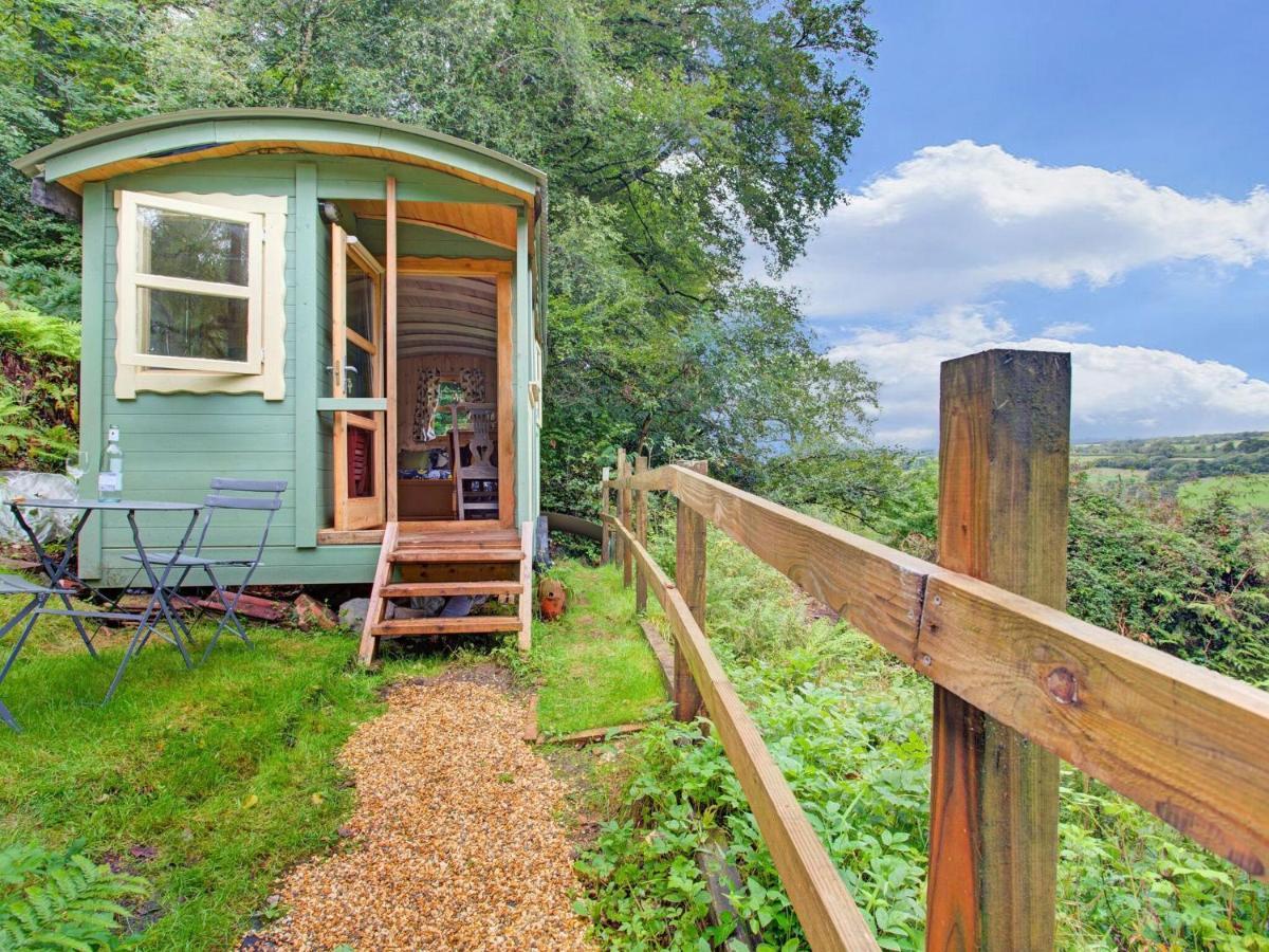 Hill View Holiday Home With Garden Taunton Exterior photo